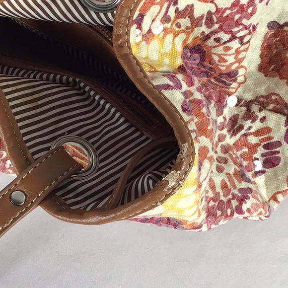 Nine West Shoulder Purse with makeup bag - Picture 8 of 9